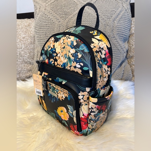 🧡💙MultiSac Floral Backpack🧡💙 - Picture 3 of 17